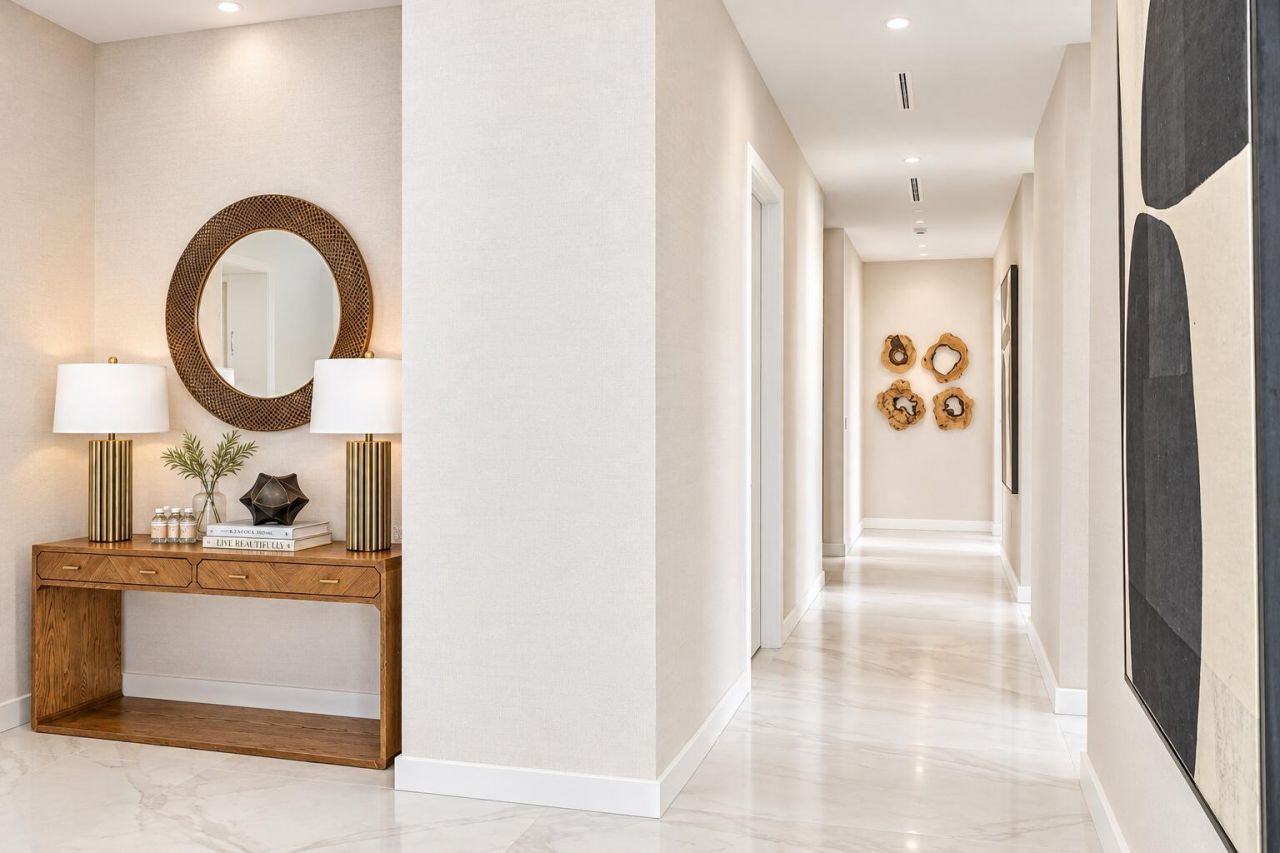 220 SE Mizner Boulevard, Unit 904, Boca Raton, FL 33432 Photo