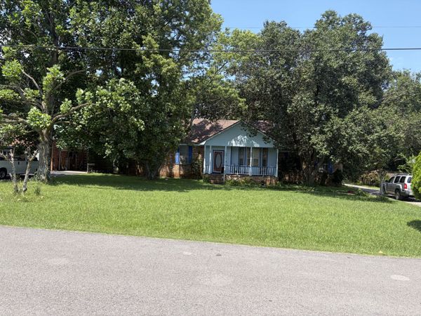 2414 Miranda Dr, Murfreesboro, TN 37129