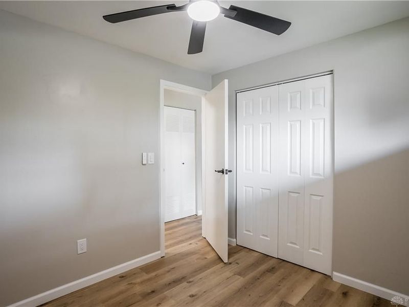 5965 Harshmanville Road, Huber Heights, OH 45424 Photo 13