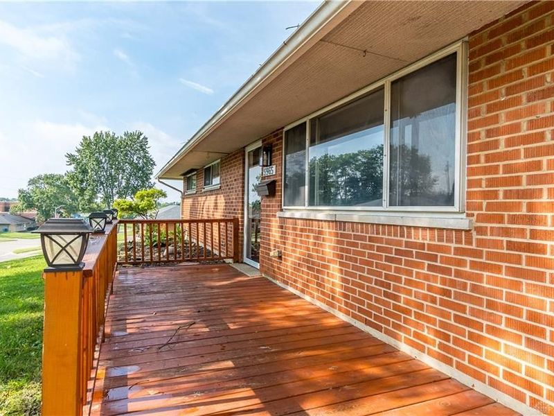 5965 Harshmanville Road, Huber Heights, OH 45424 Photo 2