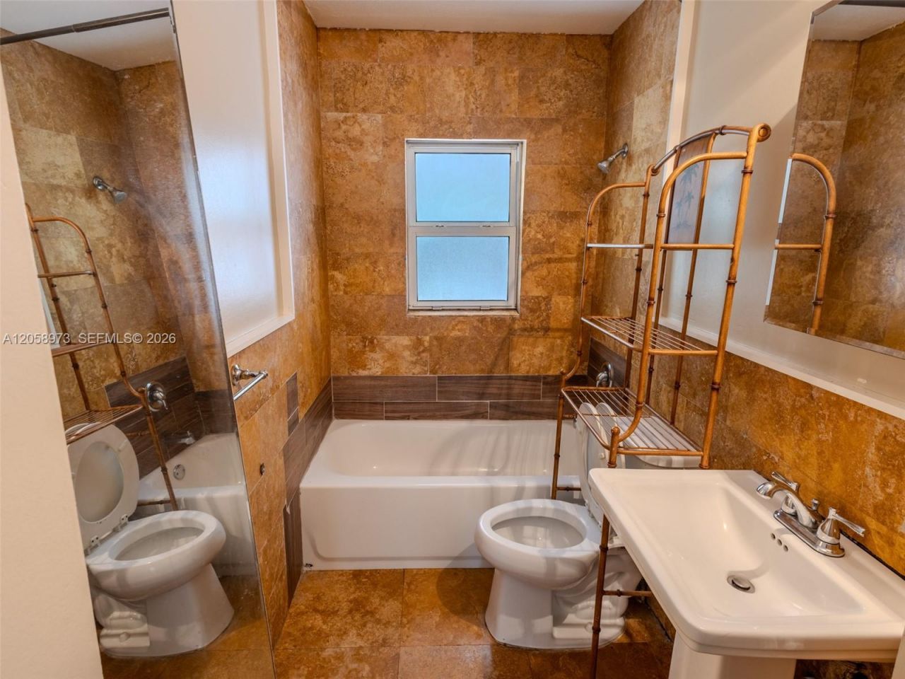 520 NE 129th St , North Miami, FL 33161 Photo