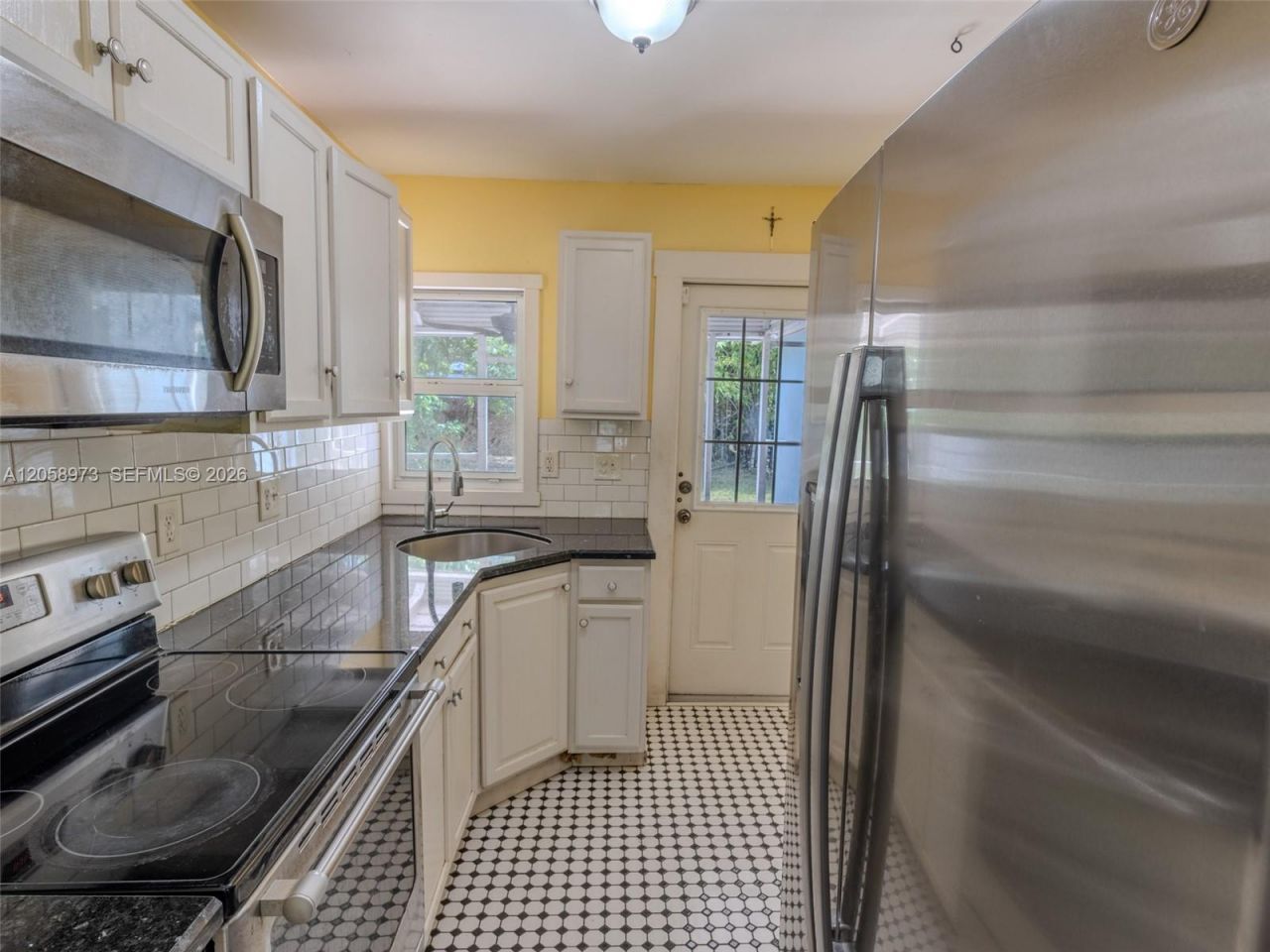 520 NE 129th St , North Miami, FL 33161 Photo
