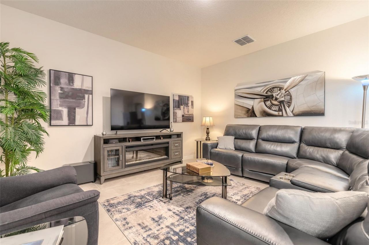 1413 Syles Drive, New Smyrna Beach, FL 32168 Photo