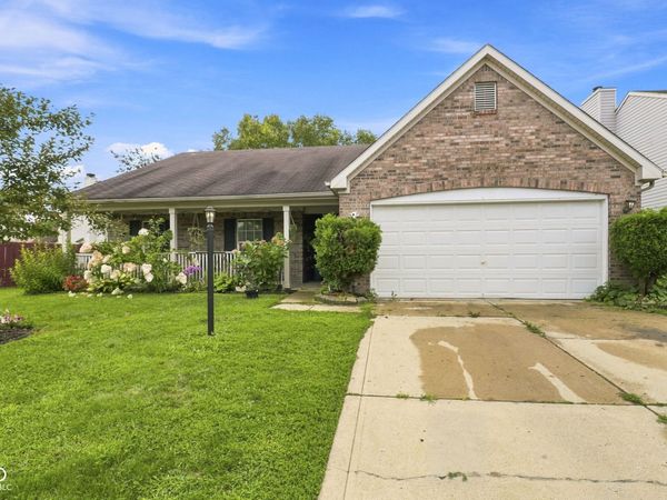 5353 Forest Pine Lane , Indianapolis, IN 46224