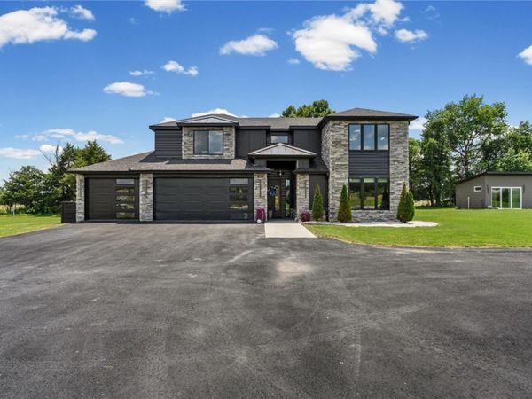 1011 NW Vaughn Road , Bentonville, AR 72713