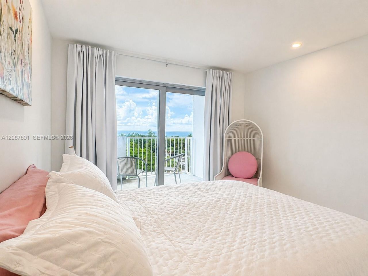 8000 Harding Ave, Unit 7E, Miami Beach, FL 33141 Photo