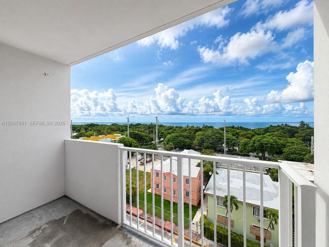 8000 Harding Ave, Unit 7E, Miami Beach, FL 33141 Photo