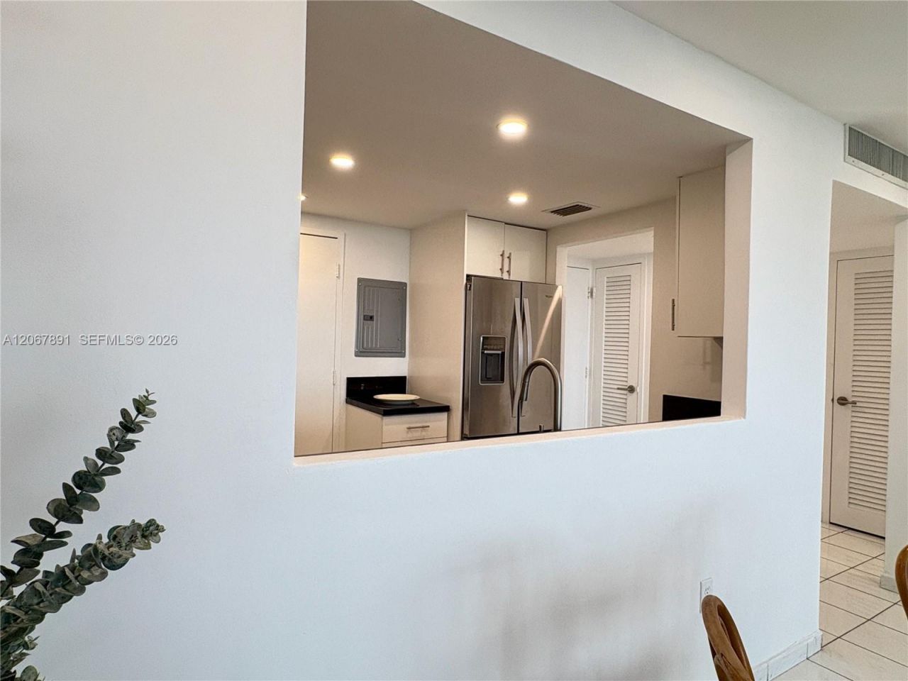 8000 Harding Ave, Unit 7E, Miami Beach, FL 33141 Photo