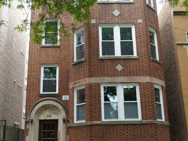 2051 W Arthur Avenue, Chicago, IL 60645