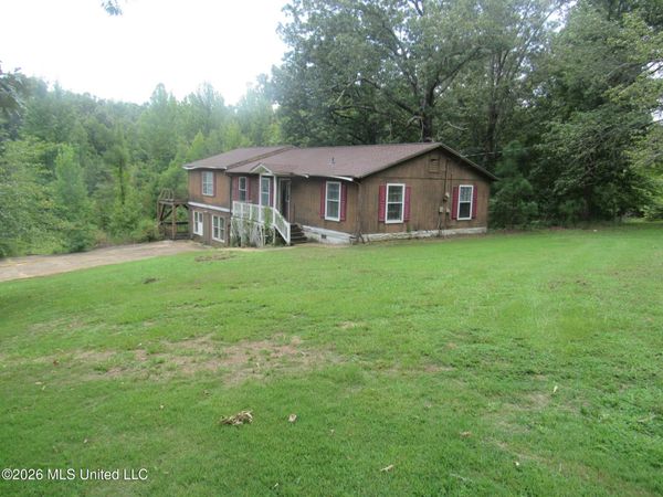 201 Lafferty Road, Batesville, MS 38606