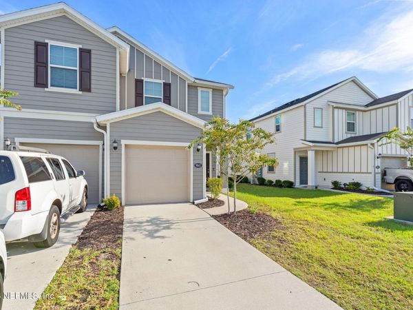 9843 FIDDLEBACK Lane, Jacksonville, FL 32222