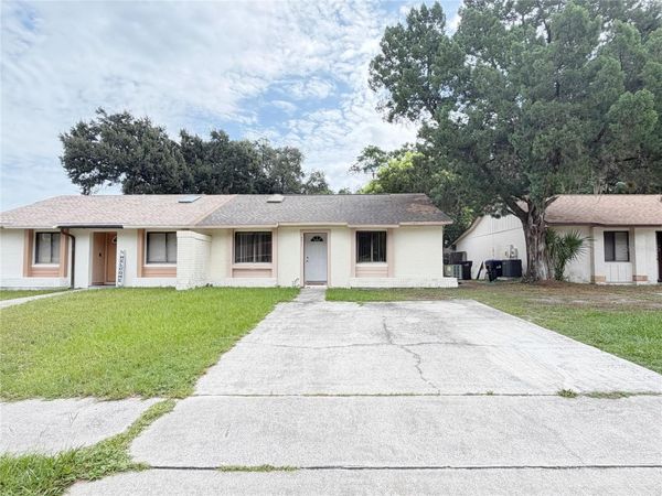 9911 BURL WAY , ORLANDO, FL 32817