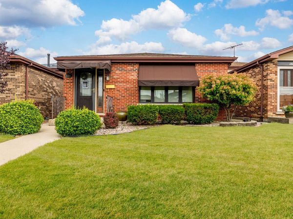 5911 S Natchez Avenue , Chicago, IL 60638