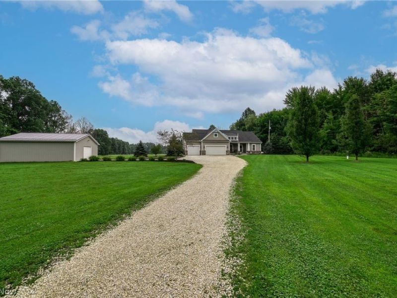 9277 German Church, North Benton, OH 44449 Photo 4