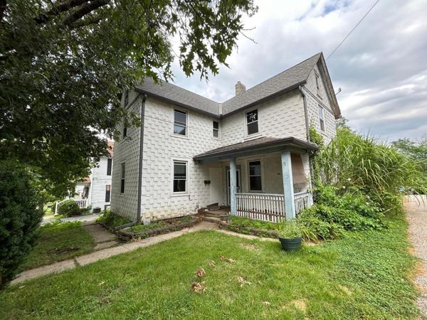 3958 Washington Avenue, Cheviot, OH 45211