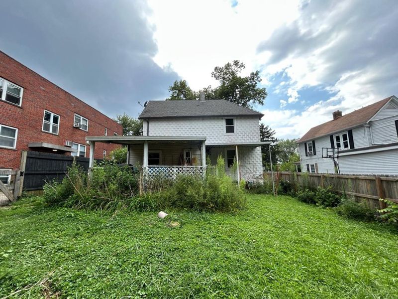 3958 Washington Avenue, Cheviot, OH 45211 Photo 3