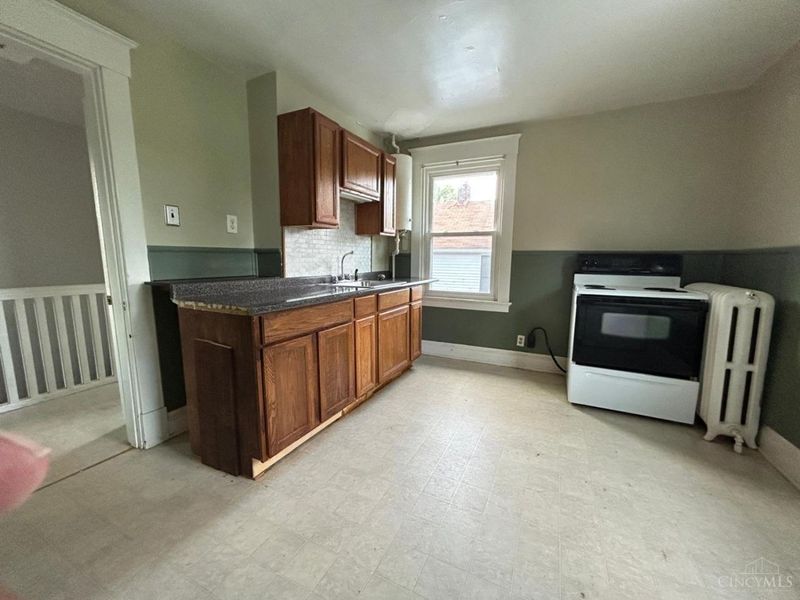 3958 Washington Avenue, Cheviot, OH 45211 Photo 8