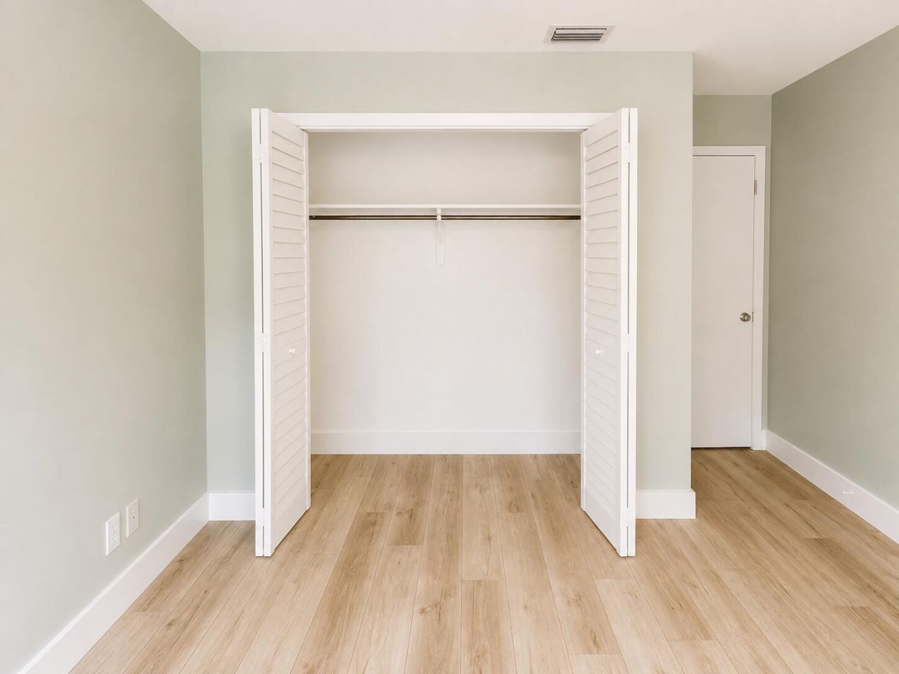 1232 Cabana Road, Unit 1, Singer Island, FL 33404 Photo