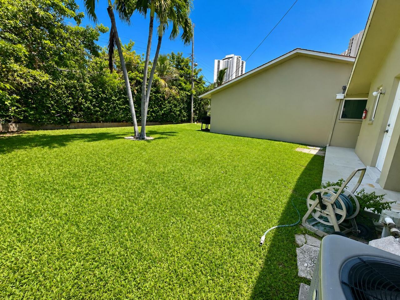 1232 Cabana Road, Unit 1, Singer Island, FL 33404 Photo