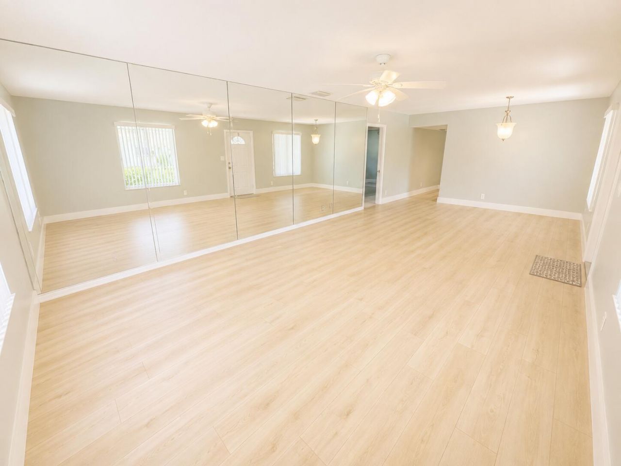 1232 Cabana Road, Unit 1, Singer Island, FL 33404 Photo