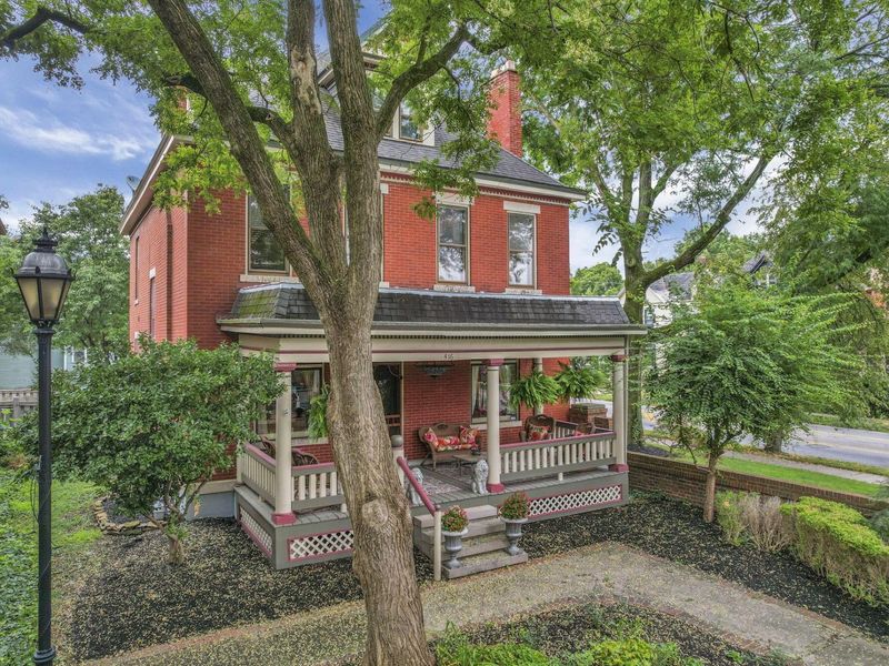 416 W 5th Avenue , Columbus, OH 43201 Photo 3