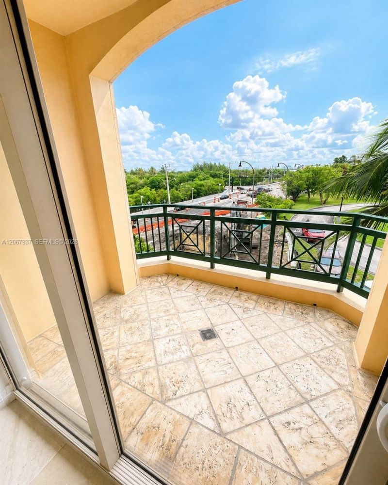 3501 N Ocean Dr, Unit V1, Hollywood, FL 33019 Photo