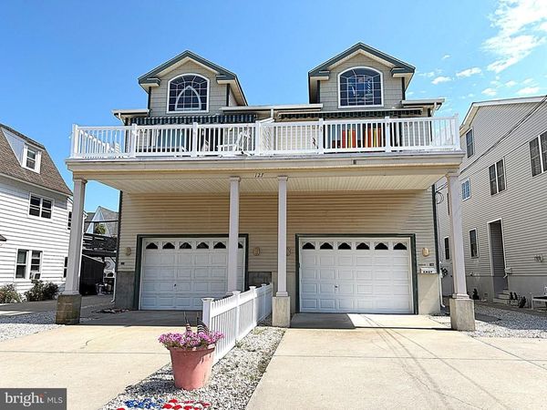 127 43RD STREET, SEA ISLE CITY, NJ 08243