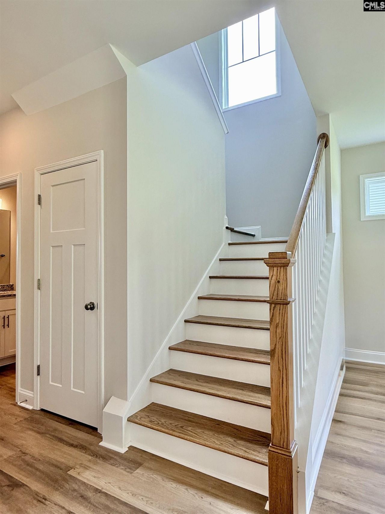 187 Andover Way  Photo 33