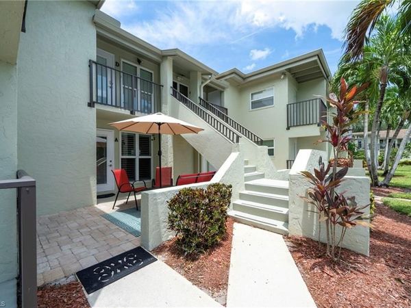 7400 College PKWY, Unit 61A, FORT MYERS, FL 33907