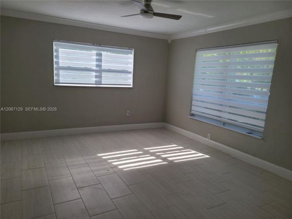1240 NE 207th Ter , Miami, FL 33179