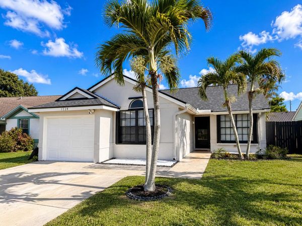 1228 Chippewa Street, Jupiter, FL 33458