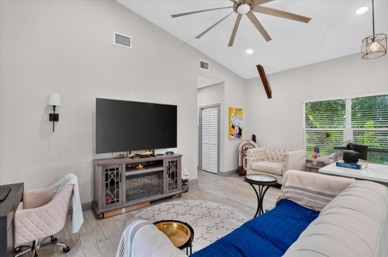 205 Cagle Road, Brandon, FL 33511 Photo