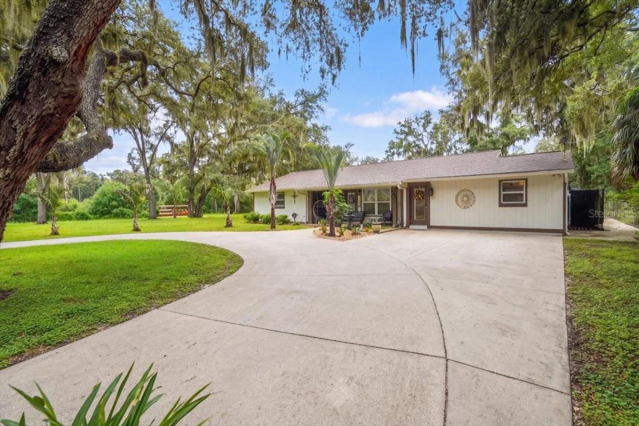 205 Cagle Road, Brandon, FL 33511 Photo