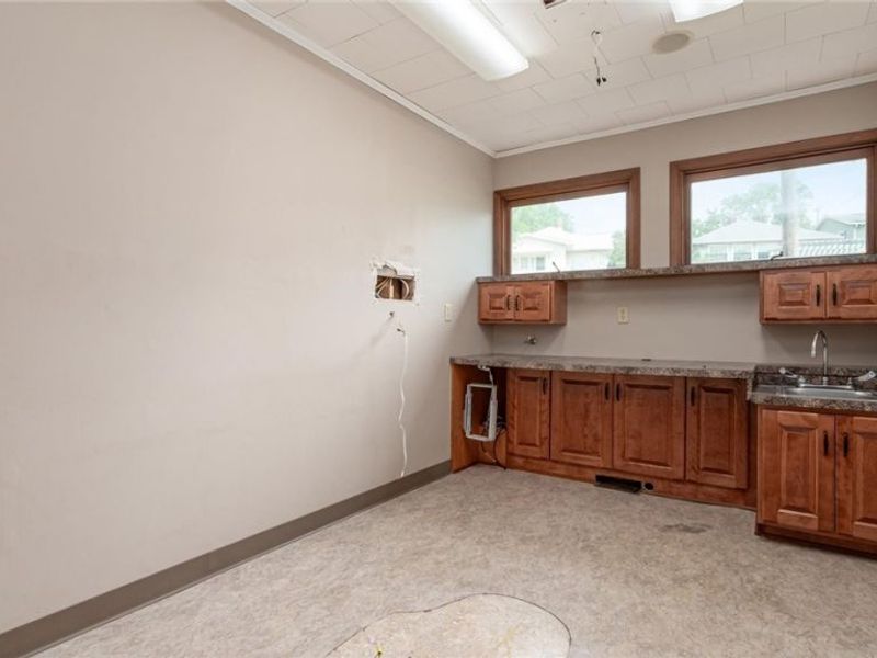 1117 Clark Street, Cambridge, OH 43725 Photo 10