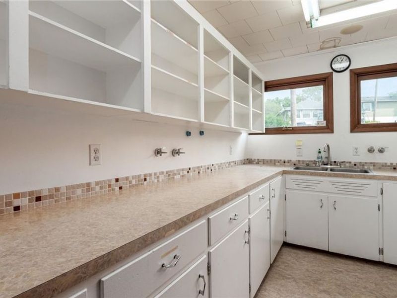 1117 Clark Street, Cambridge, OH 43725 Photo 11