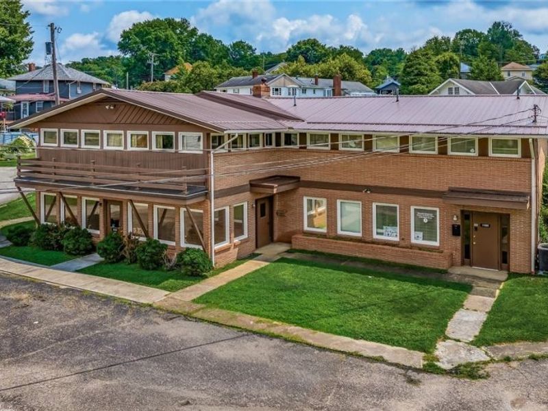 1117 Clark Street, Cambridge, OH 43725 Photo 3