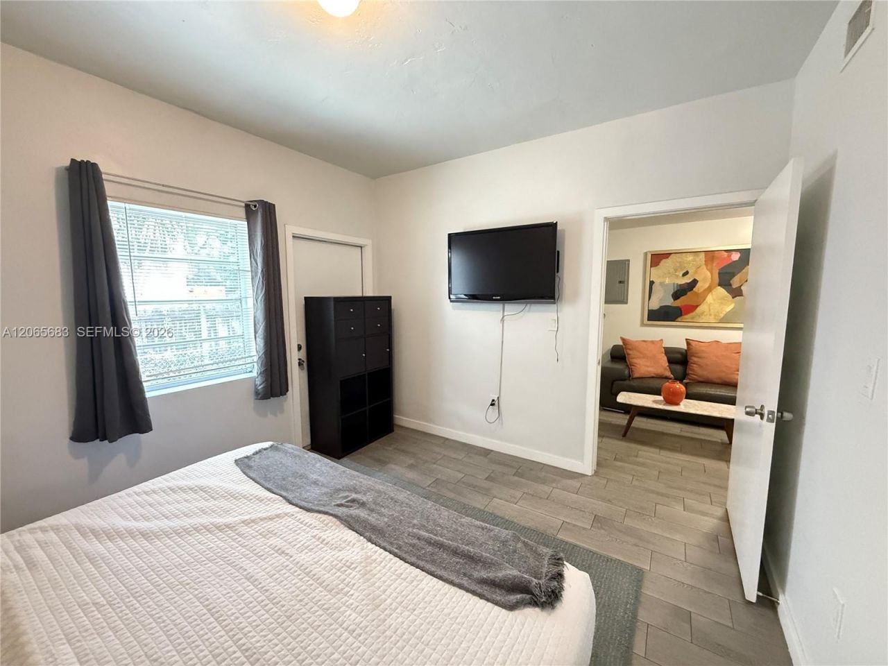 1604 SW 9th St , Unit B, Miami, FL 33135 Photo