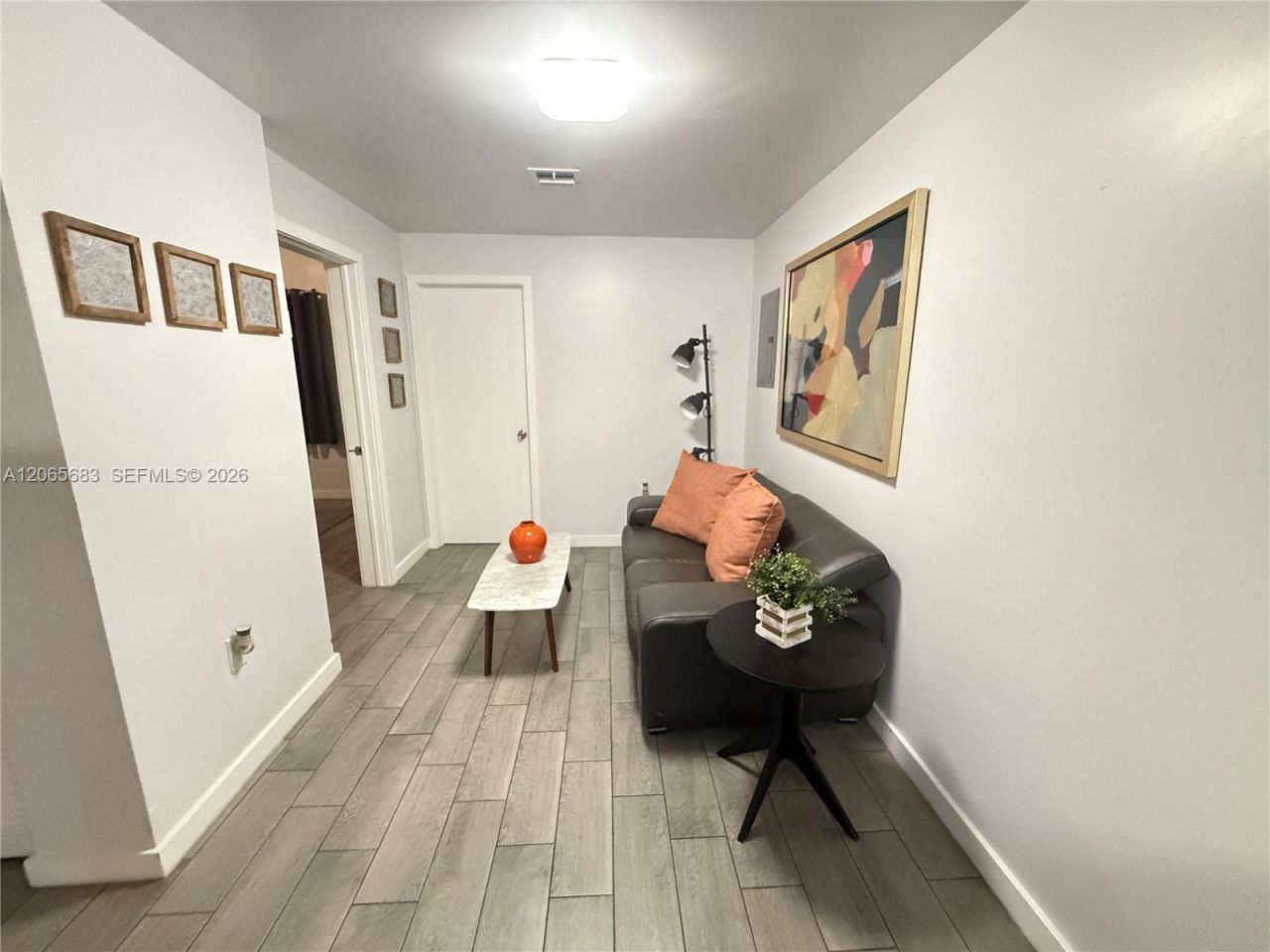 1604 SW 9th St , Unit B, Miami, FL 33135 Photo