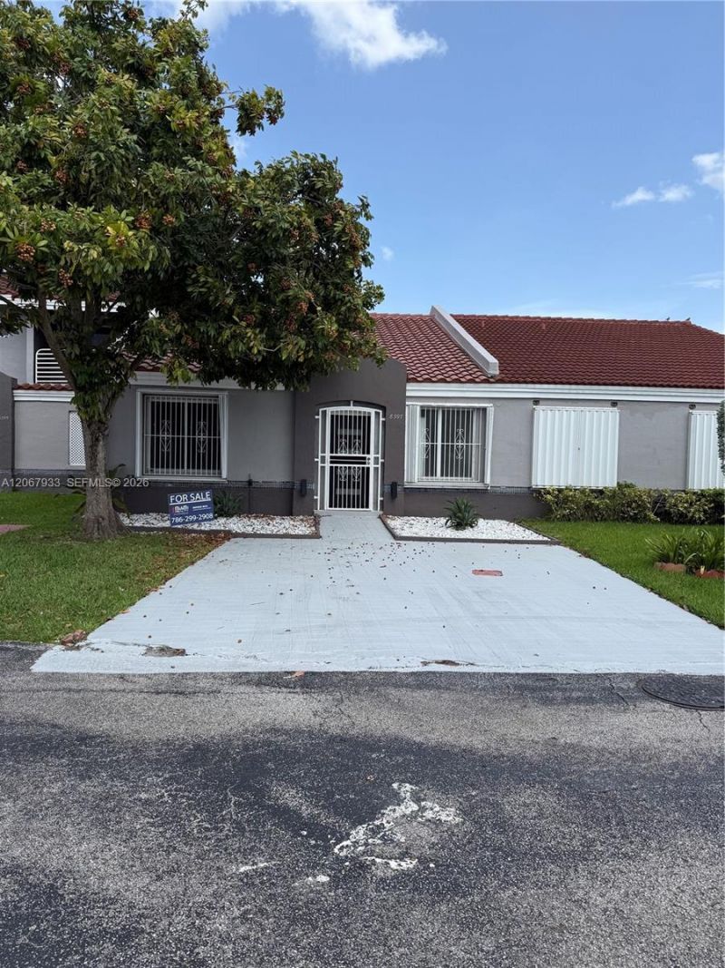 8397 SW 147th Pl , Miami, FL 33193 Photo