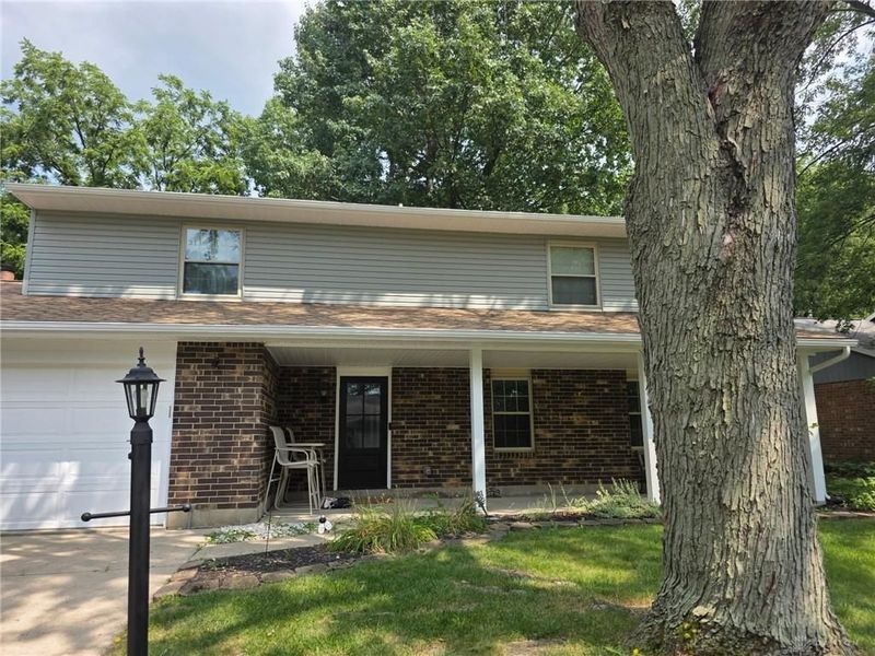 8930 Willowgate Lane, Huber Heights, OH 45424 Photo 2