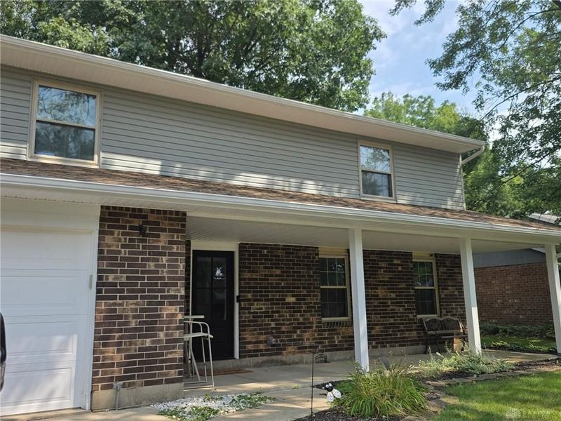 8930 Willowgate Lane, Huber Heights, OH 45424 Photo 3