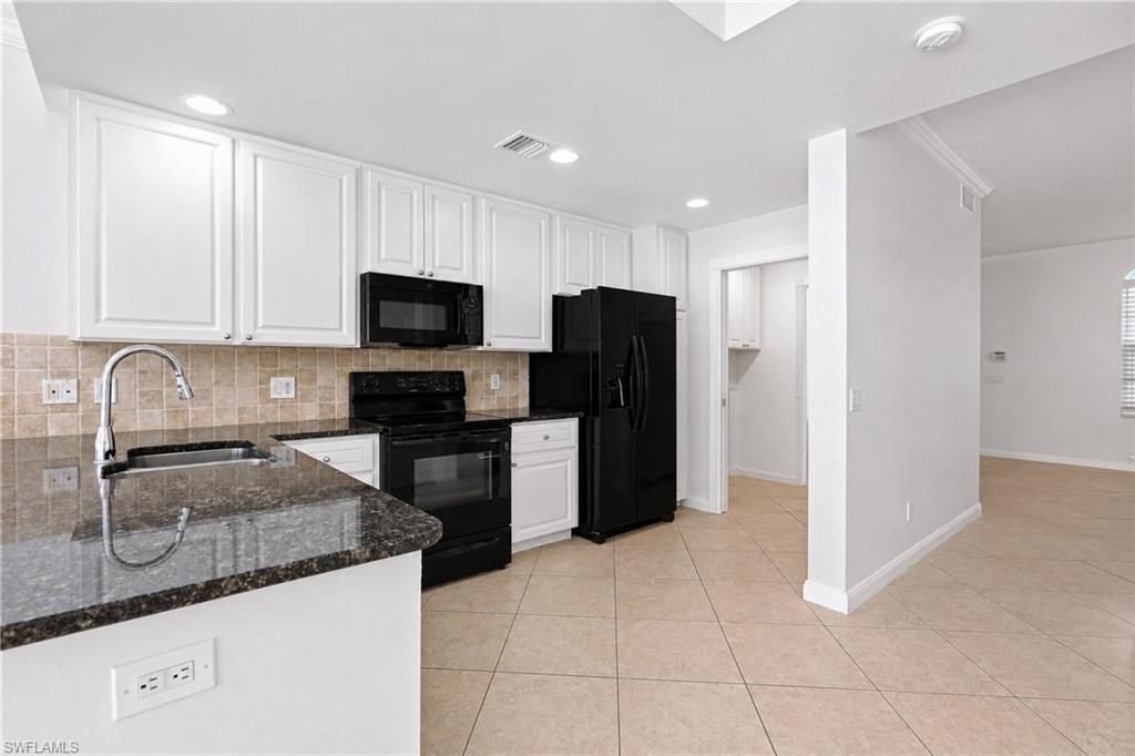 3564 Islandwalk Cir , Naples, FL 34119 Photo