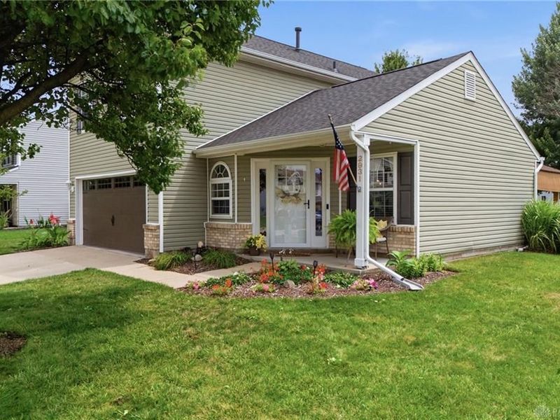 2931 W Barnhill Place, Xenia, OH 45385 Photo 3