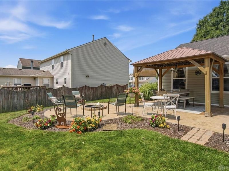 2931 W Barnhill Place, Xenia, OH 45385 Photo 9
