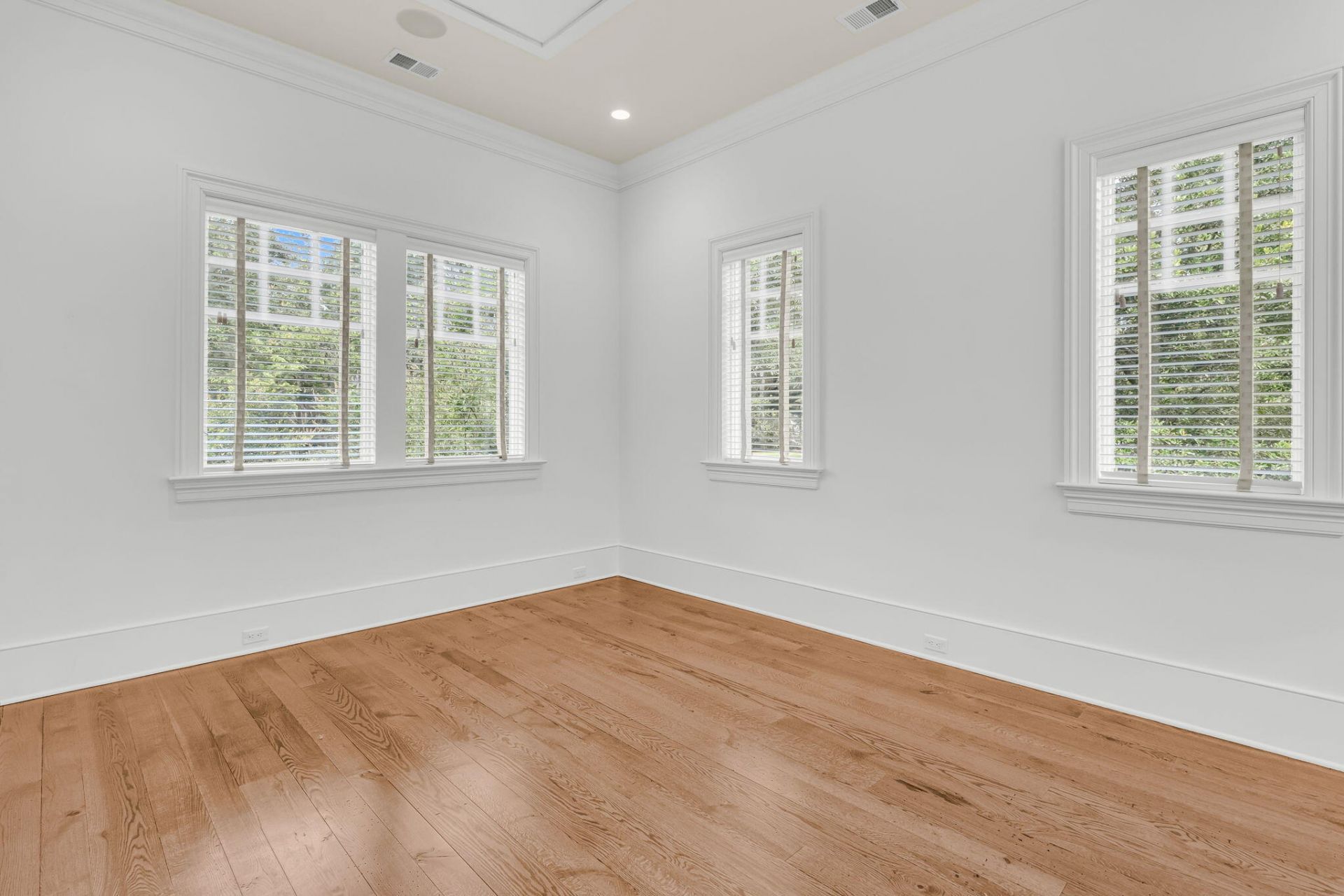 25 Hazelhurst Street Photo 45