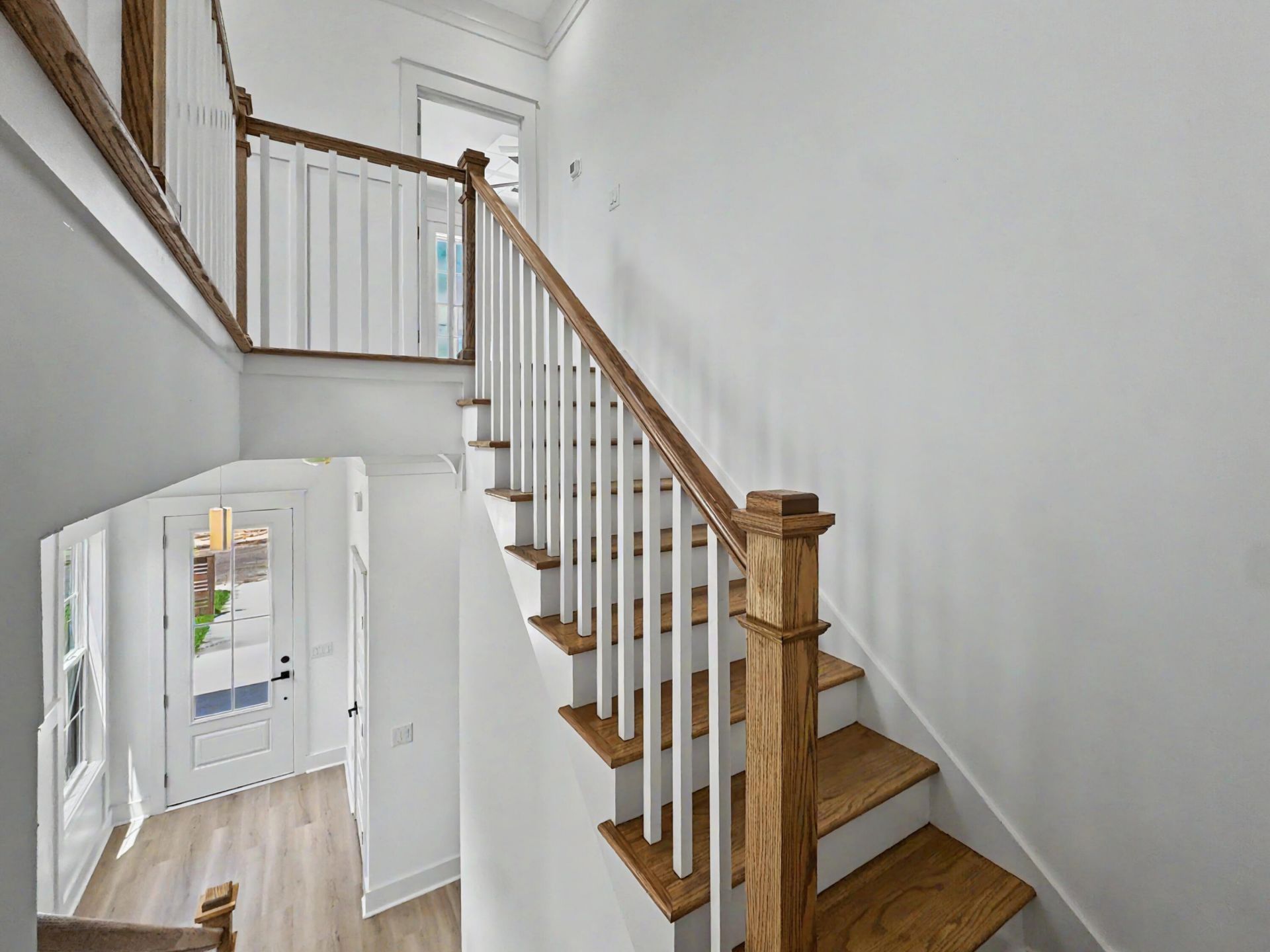 2233 Clinton Street Photo 19