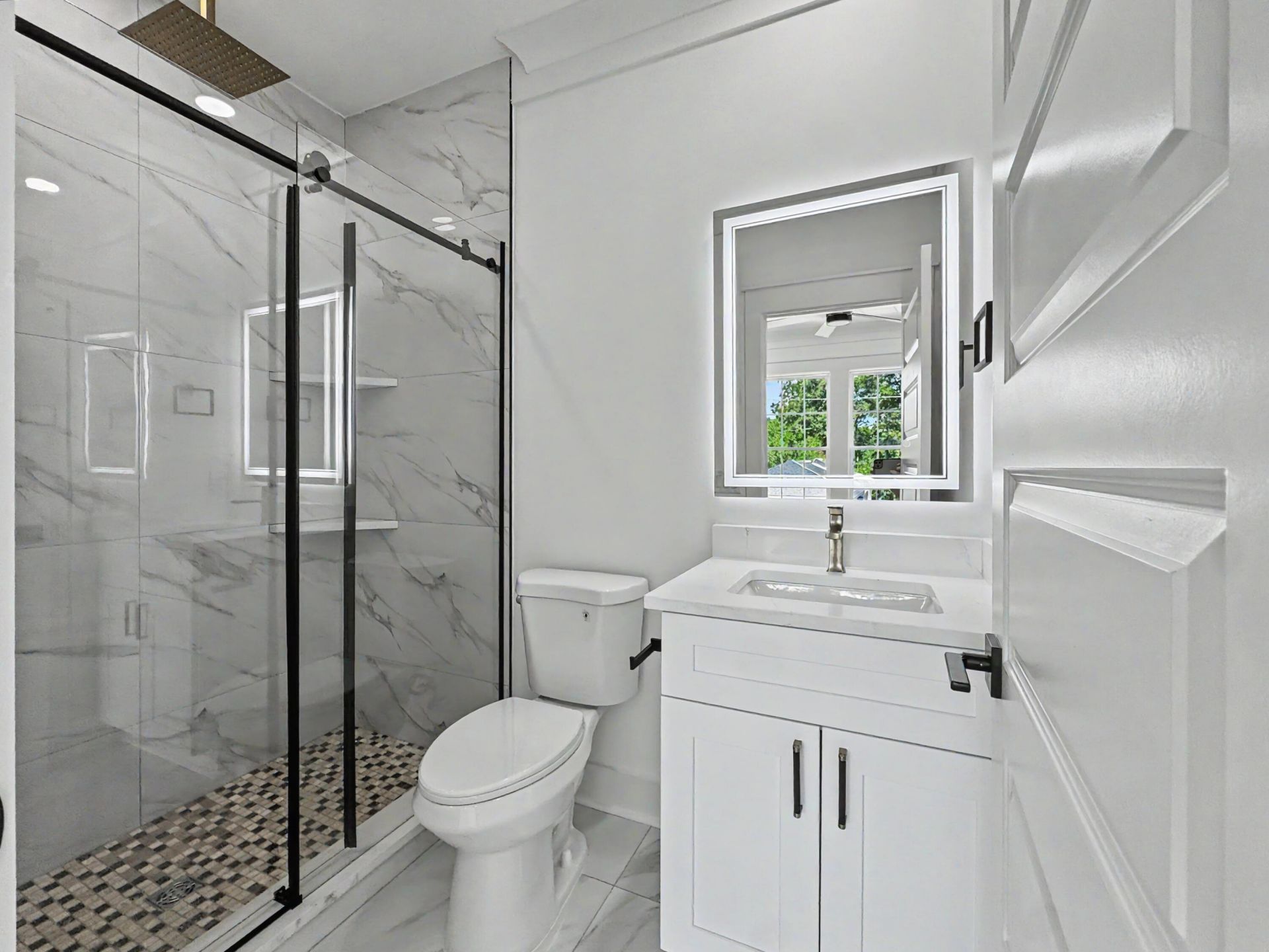 2233 Clinton Street Photo 40