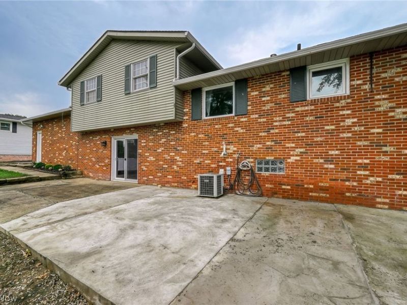 5610 Comanche Street NW, North Canton, OH 44720 Photo 21