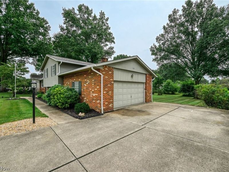 5610 Comanche Street NW, North Canton, OH 44720 Photo 23