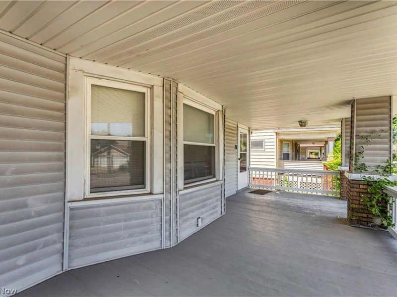 10103 Almira Avenue, Unit 2/UP, Cleveland, OH 44111 Photo 3